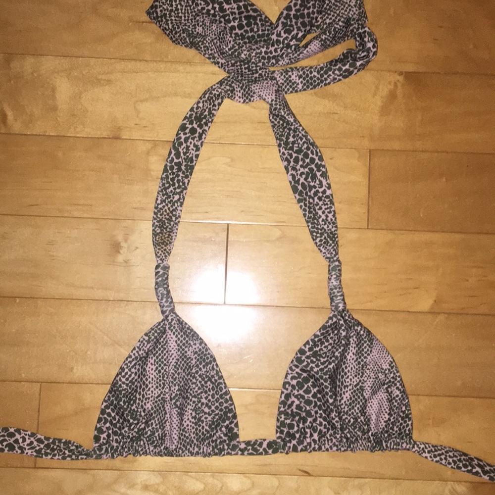Acacia Top